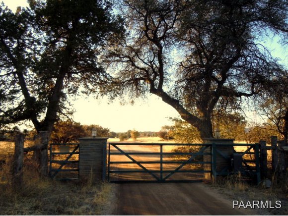 12501 West Z Ranch Road Skull Valley, AZ 86338 - Photo 2 of 23 Additional Photo