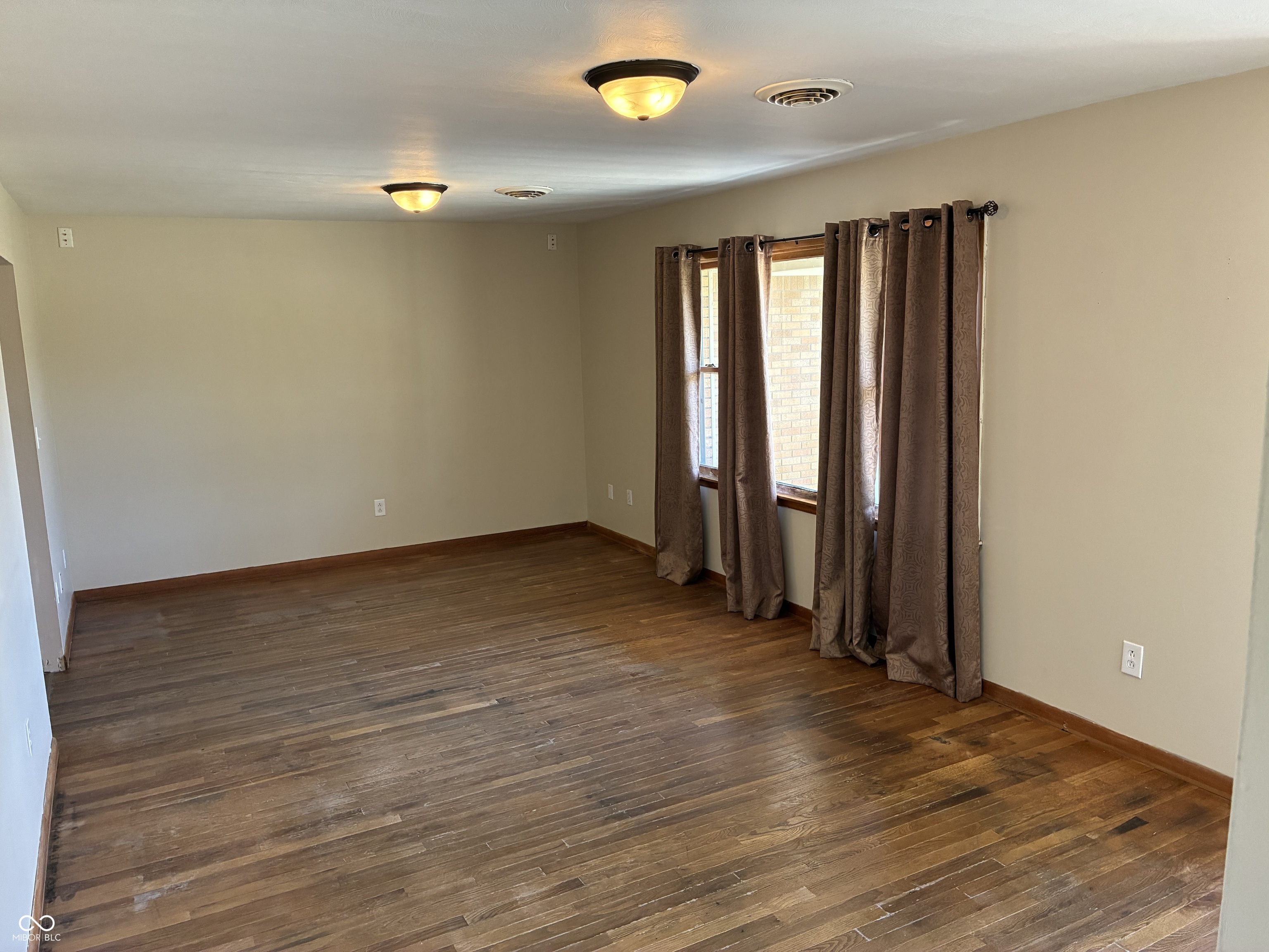 6000 South Marietta Road Shelbyville, IN 46176 - Photo 3 of 15