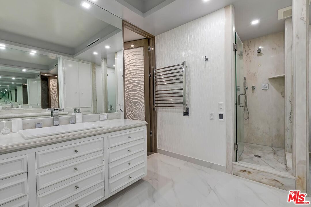 211 South Spalding Drive, Unit 603S Beverly Hills, CA 90212 - Photo 11 of 23 Gallery Image 11