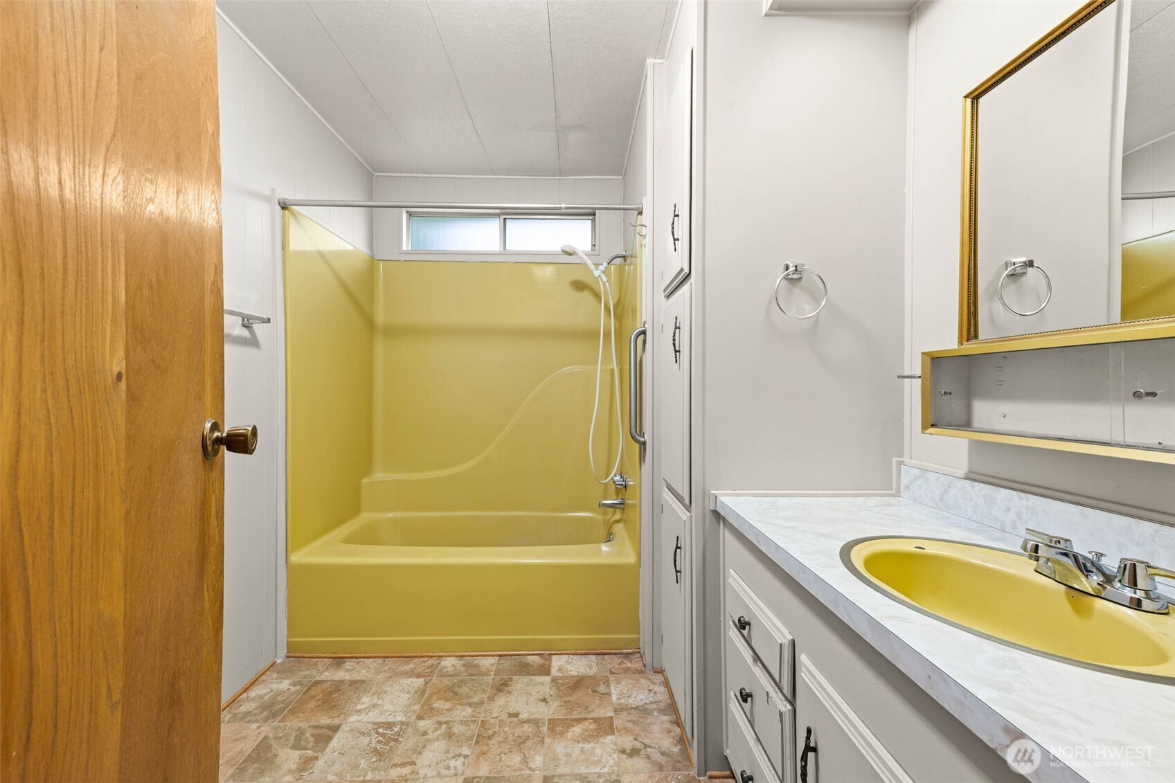 9314 Canyon Road East, Unit 54 Puyallup, WA 98371 - Photo 16 of 25
