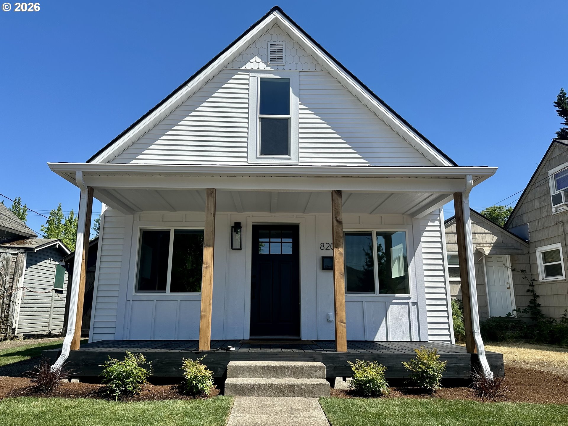 820 B Street Springfield, OR 97477 - Photo 2 of 15 Gallery Image 2