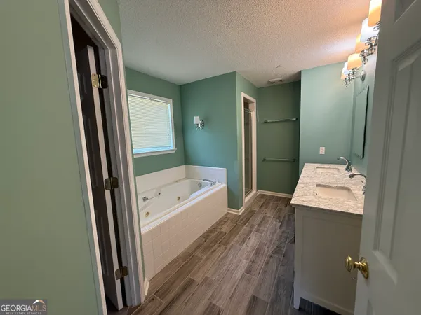 $399,999 | 525 St Andrews Circle, Statesboro, GA 30458