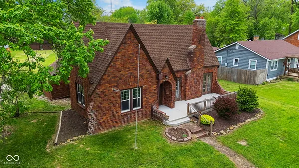 $285,000 | 1710 East National Avenue, Brazil, IN 47834
