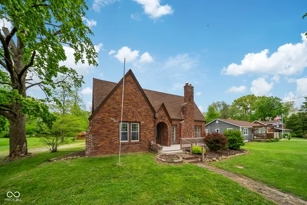 $285,000 | 1710 East National Avenue, Brazil, IN 47834