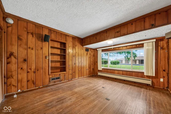 $285,000 | 1710 East National Avenue, Brazil, IN 47834