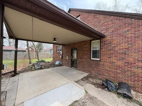 $310,000 | 1710 East National Avenue, Brazil, IN 47834