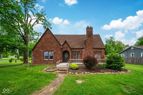 $285,000 | 1710 East National Avenue, Brazil, IN 47834
