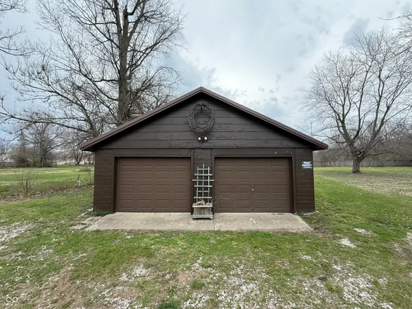 $310,000 | 1710 East National Avenue, Brazil, IN 47834