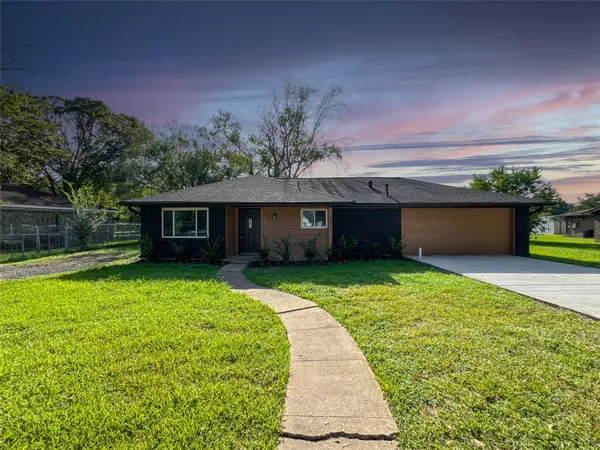 $264,900 | 3811 Anna Court, Santa Fe, TX 77517
