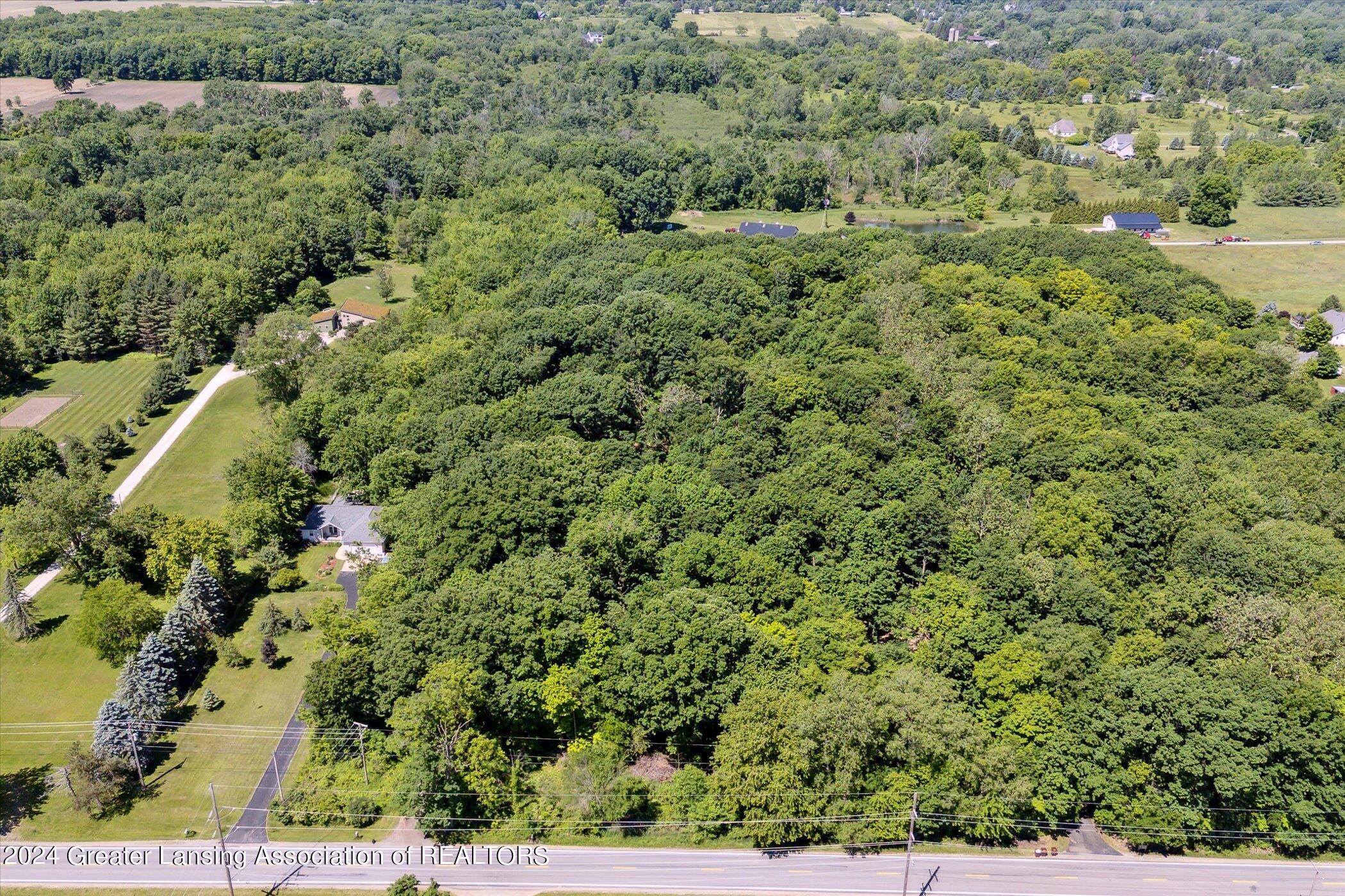 1037 North Eifert Road Holt, MI 48842 - Photo 59 of 63 58-1037-Eifert-Rd-Holt-MI-48842-WindowSt