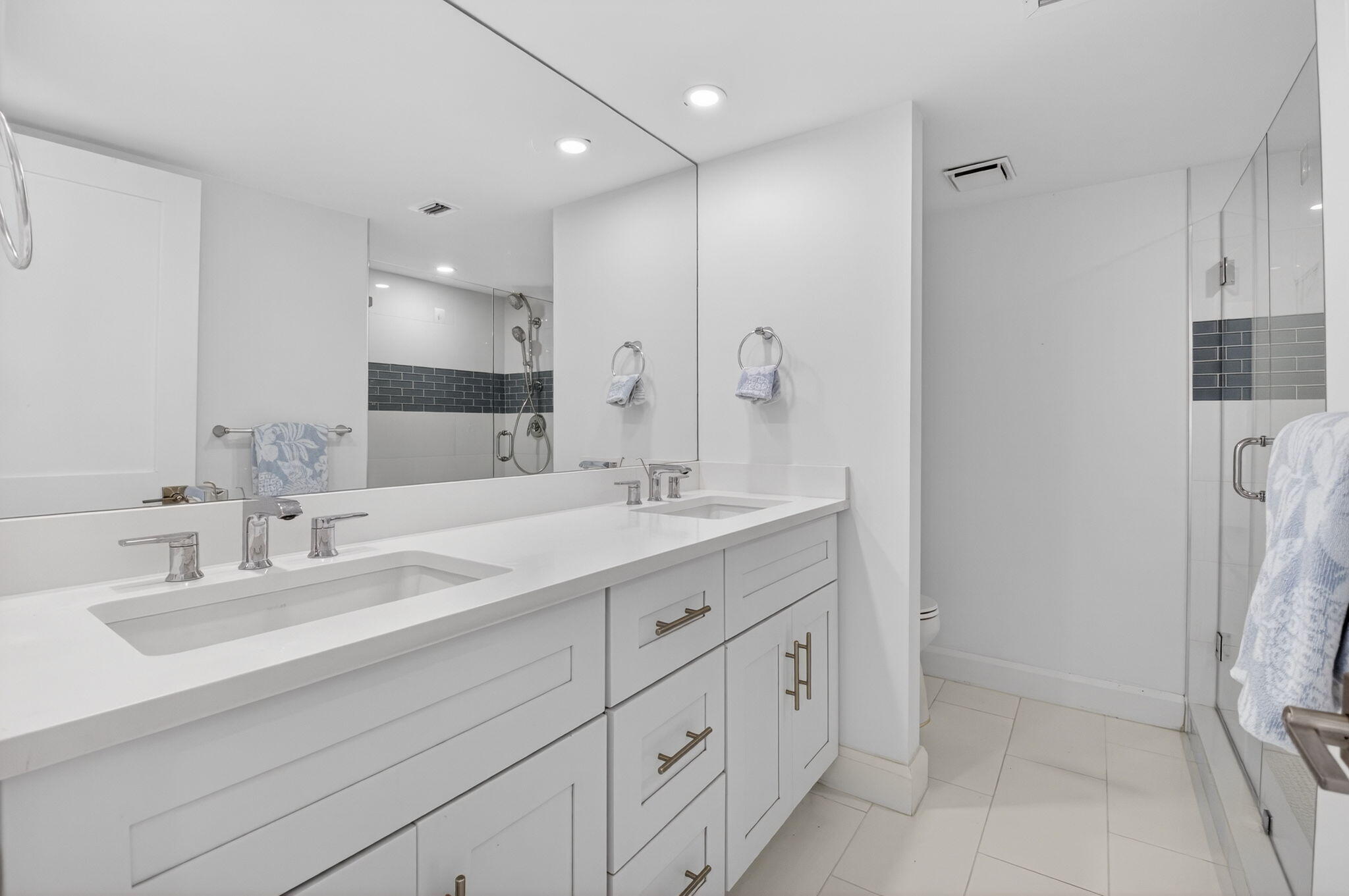 3707 Bridgewood Drive Boca Raton, FL 33434 - Photo 3 of 62 33-web-or-mls-DSC_0776