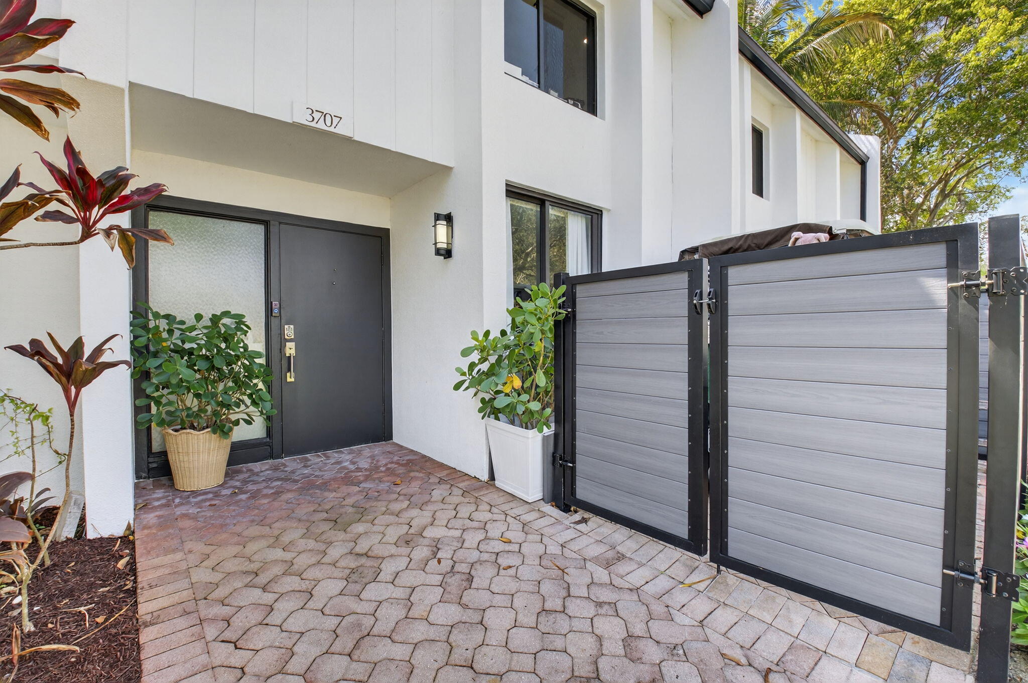 3707 Bridgewood Drive Boca Raton, FL 33434 - Photo 35 of 62 3-web-or-mls-DSC_0622
