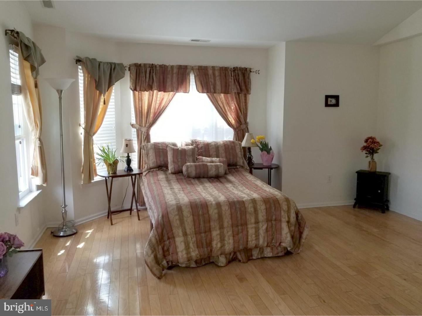 33 Pizzullo Road Hamilton, NJ 08690 - Photo 14 of 25 Master Bedroom
