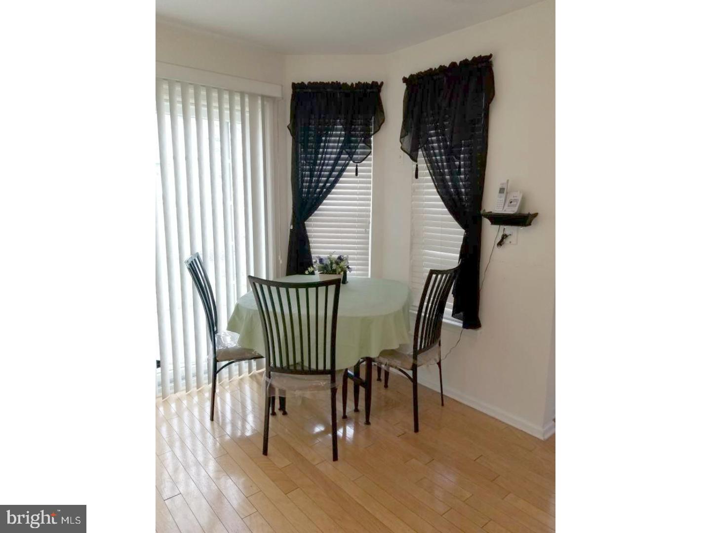 33 Pizzullo Road Hamilton, NJ 08690 - Photo 9 of 25 Kitchen
