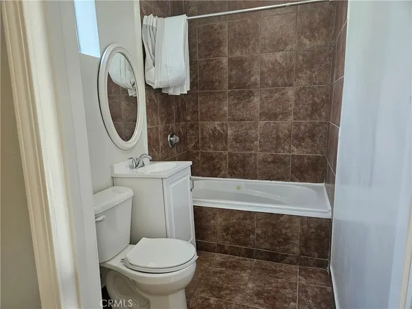 $3,995 | 964 Cypress Avenue, Pasadena, CA 91103