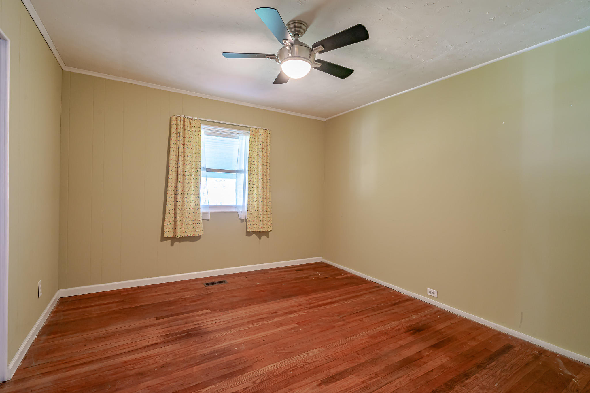 106 Tilden Road Oak Ridge, TN 37830 - Photo 18 of 26 106Tilden-22