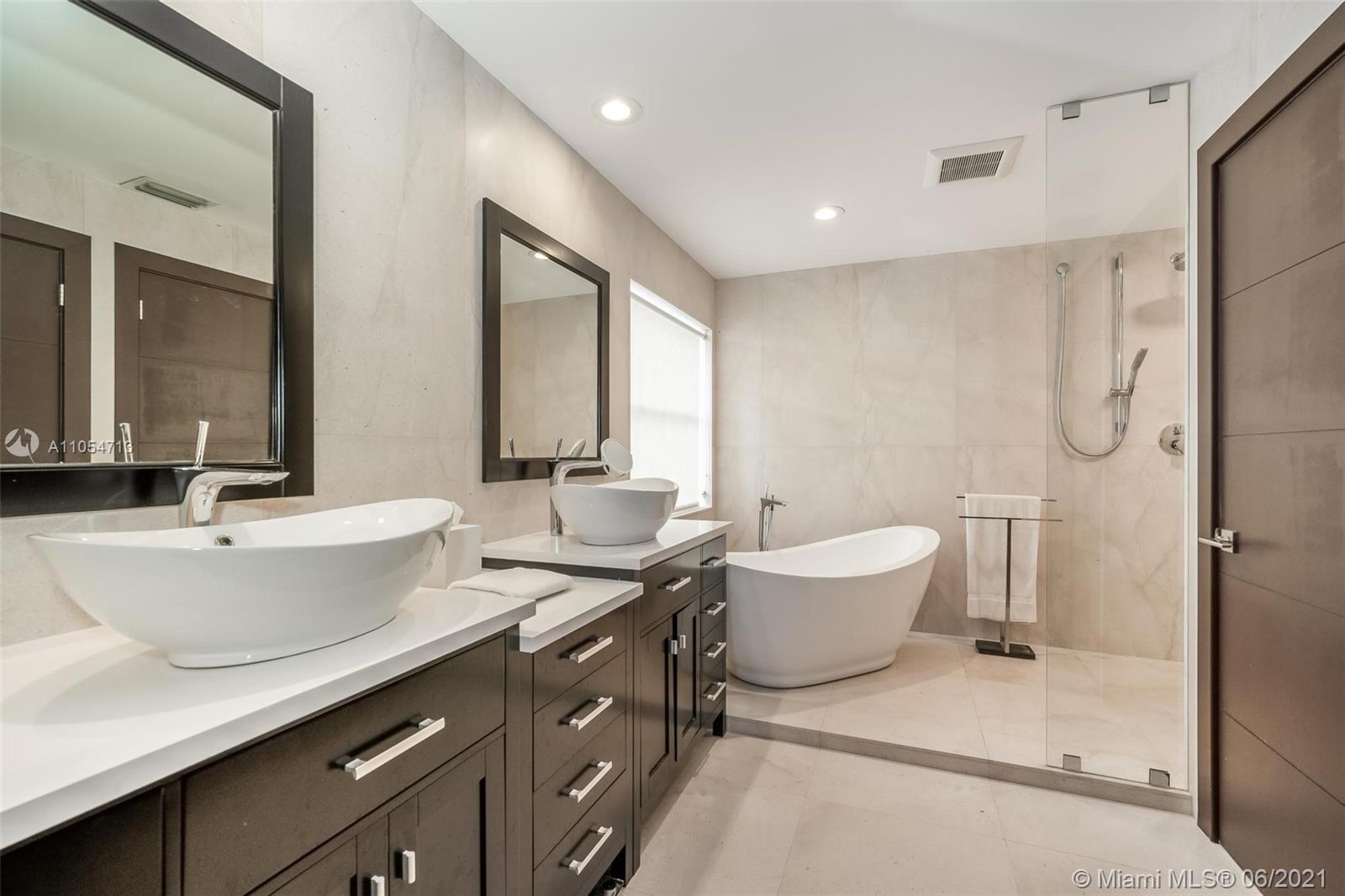 19489 Preserve Drive Boca Raton, FL 33498 - Photo 32 of 43