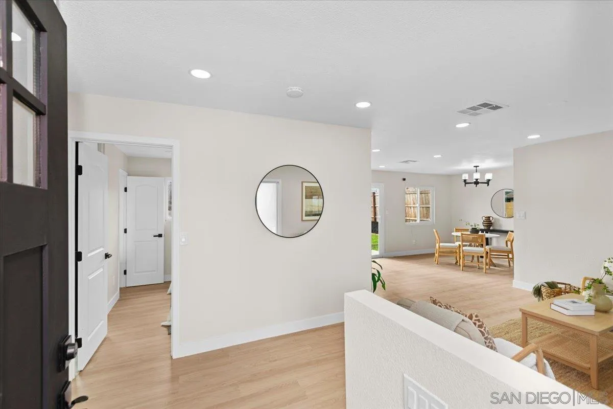 505 Parkbrook Street Spring Valley, CA 91977 - Photo 11 of 46 Gallery Image 11