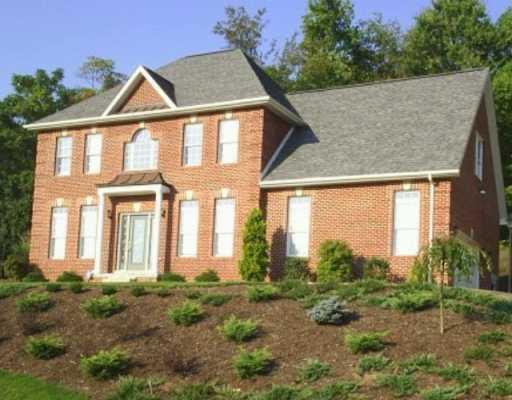 126 Hidden Valley Road Monroeville, PA 15146 - Photo 1 of 1 Exterior Front.