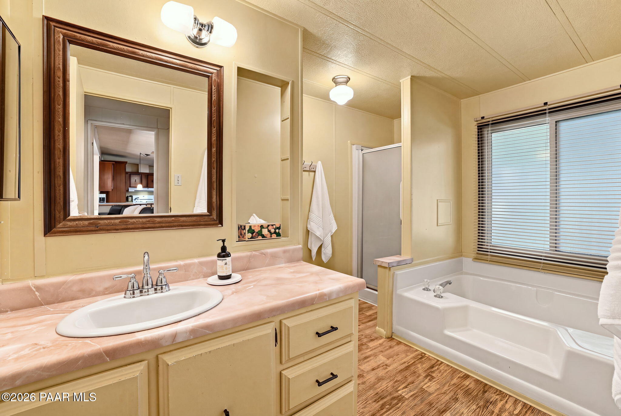3080 Timber Line Road Prescott, AZ 86301 - Photo 15 of 26 17-Primary Bathroom (1)