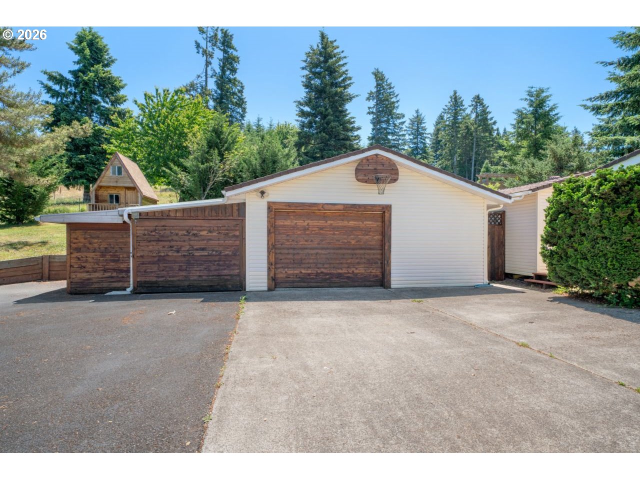 28242 Cottage Grove Lorane Road Cottage Grove, OR 97424 - Photo 32 of 42
