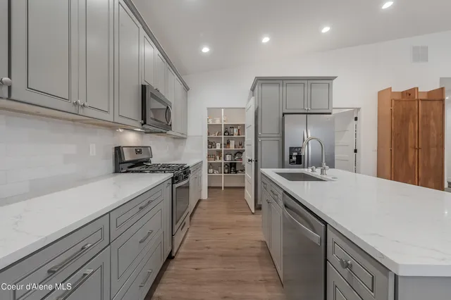 $619,000 | 13958 Rainier Loop, Rathdrum, ID 83858