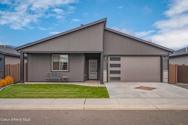 $619,000 | 13958 Rainier Loop, Rathdrum, ID 83858