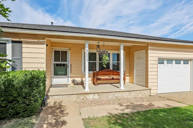 a view of a car door of the house