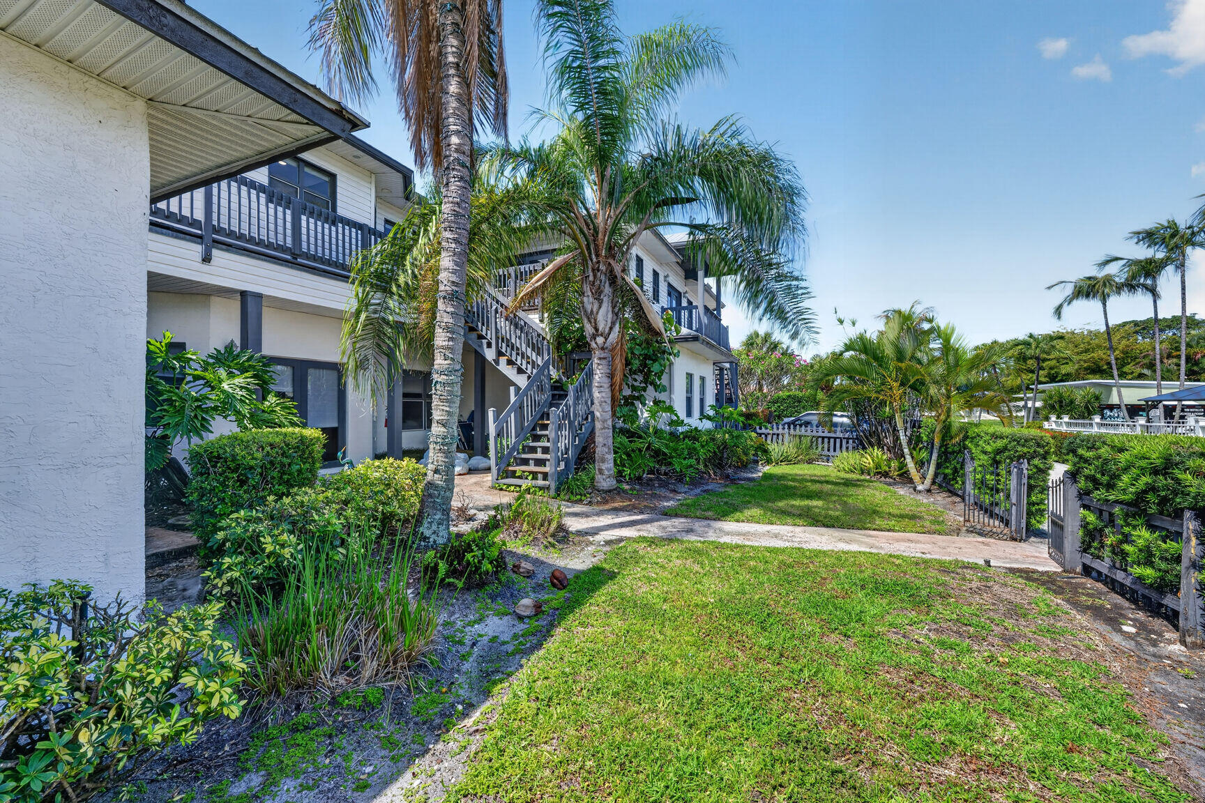 21 Oceanview Drive, Unit C Ocean Ridge, FL 33435 - Photo 18 of 30 0002--0023