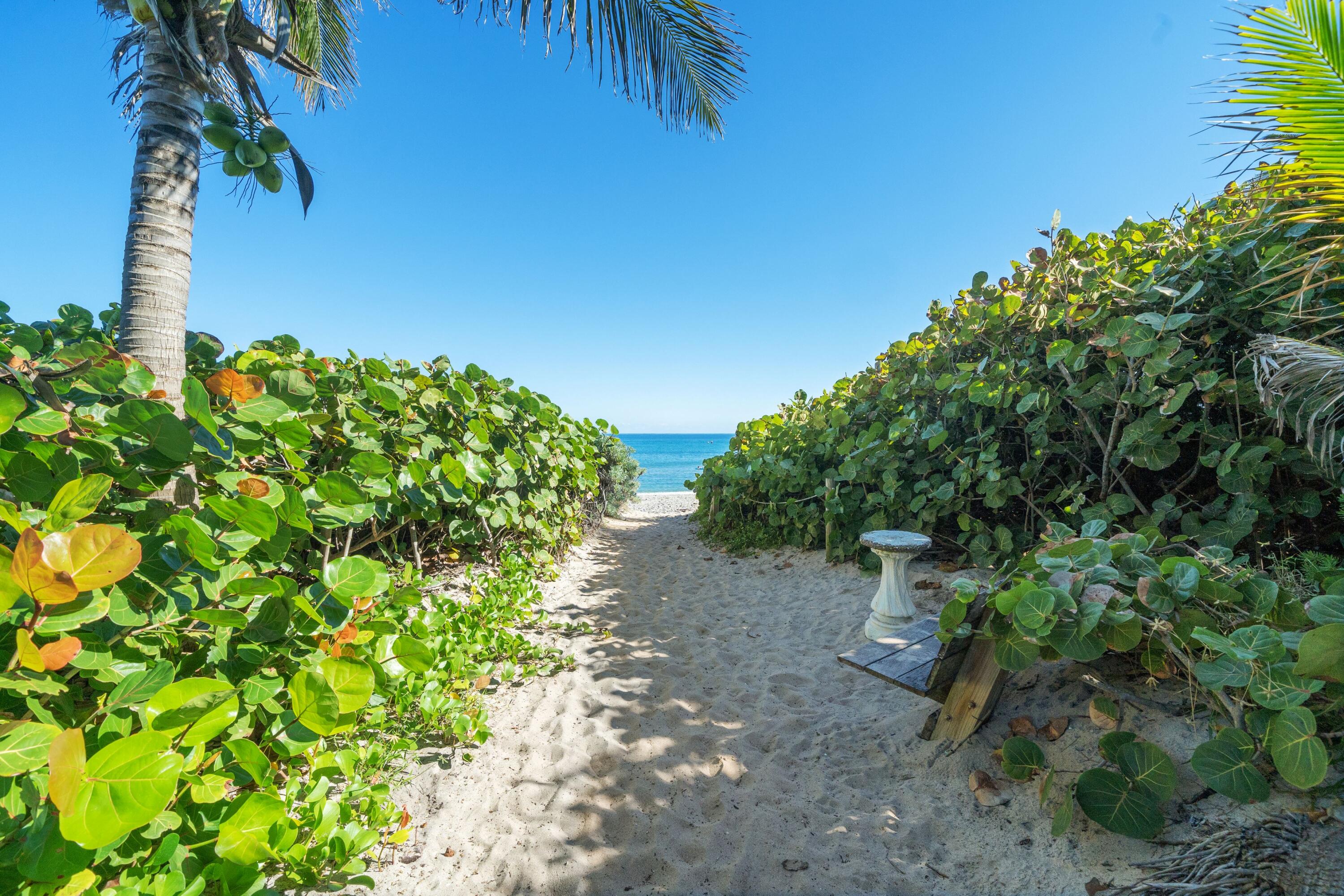 21 Oceanview Drive, Unit C Ocean Ridge, FL 33435 - Photo 25 of 30 005_21_Oceanview_Dr_A_362563_679685