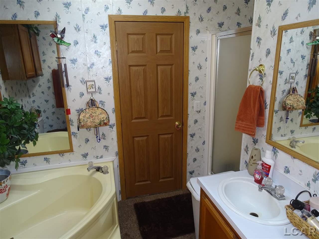 10475 Plank Road Clayton, MI 49235 - Photo 14 of 29 31376983-13.JPG