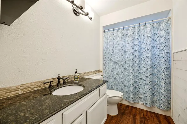 $449,900 | 1711 Acorn Drive, Euless, TX 76039