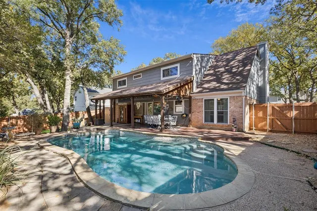 $449,900 | 1711 Acorn Drive, Euless, TX 76039