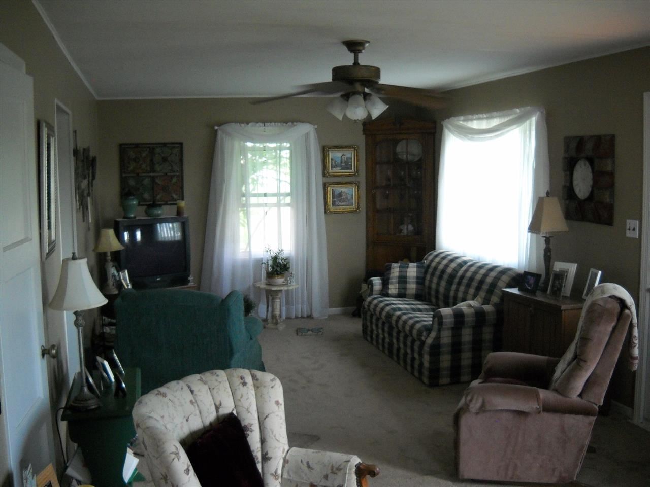 8558 North Meridian Road Denver, IN 46926 - Photo 9 of 16 Gallery Image 9