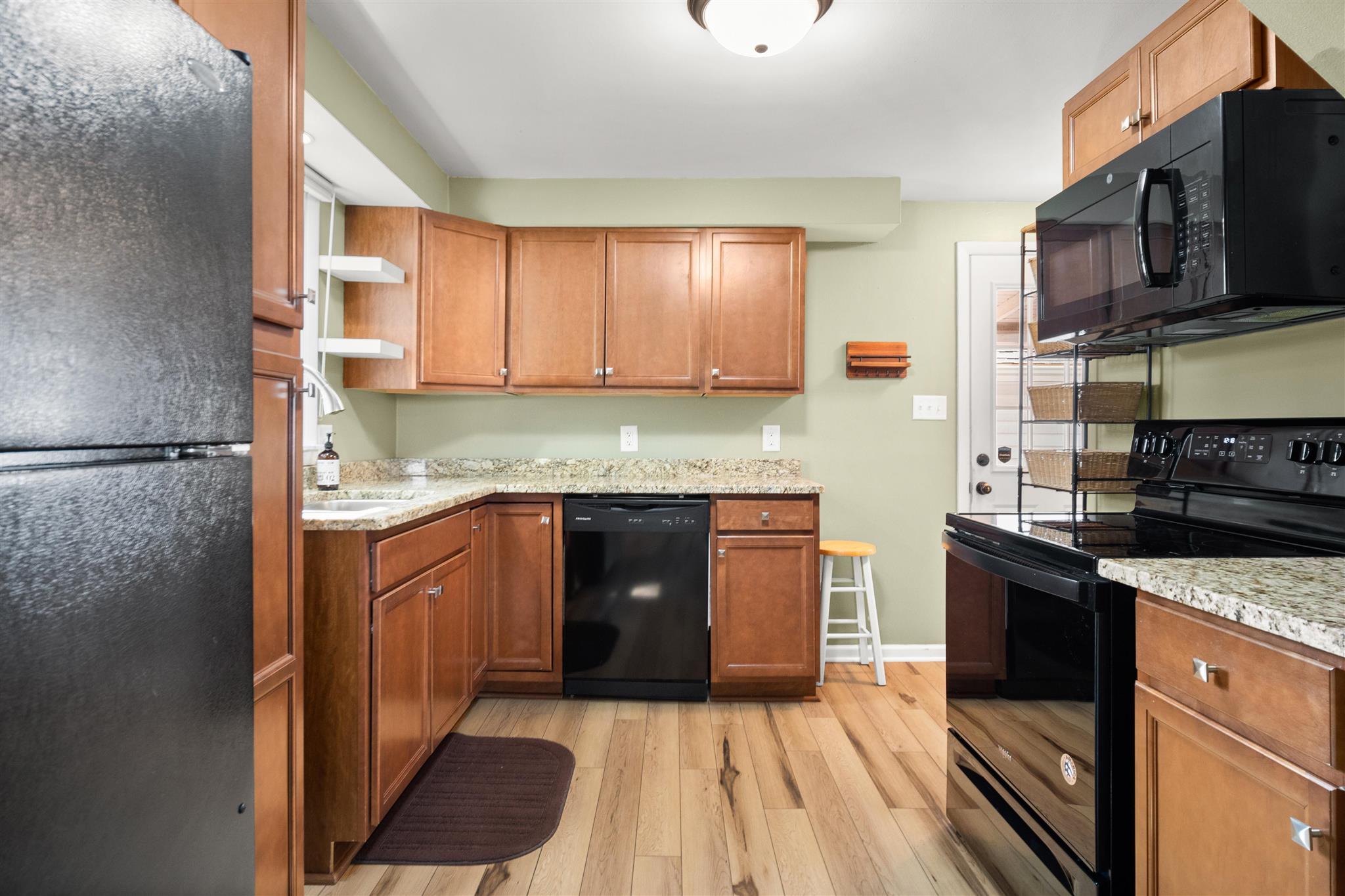 15205 Auburn Road Fort Wayne, IN 46845 - Photo 22 of 34