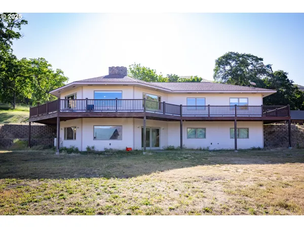 $7,250,000 | 1056 Rock Creek Road, Roosevelt, WA 99356