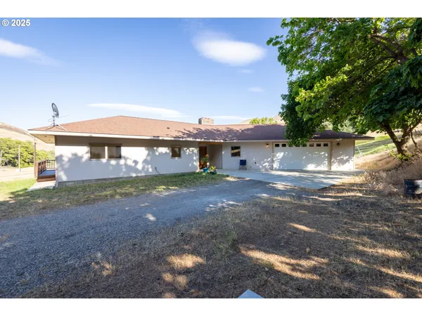 $7,250,000 | 1056 Rock Creek Road, Roosevelt, WA 99356