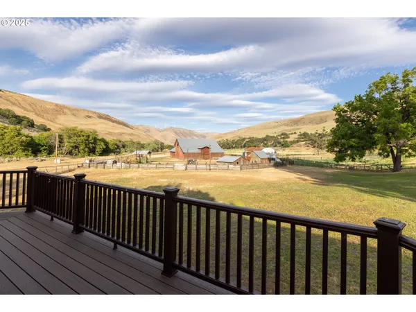 $7,250,000 | 1056 Rock Creek Road, Roosevelt, WA 99356