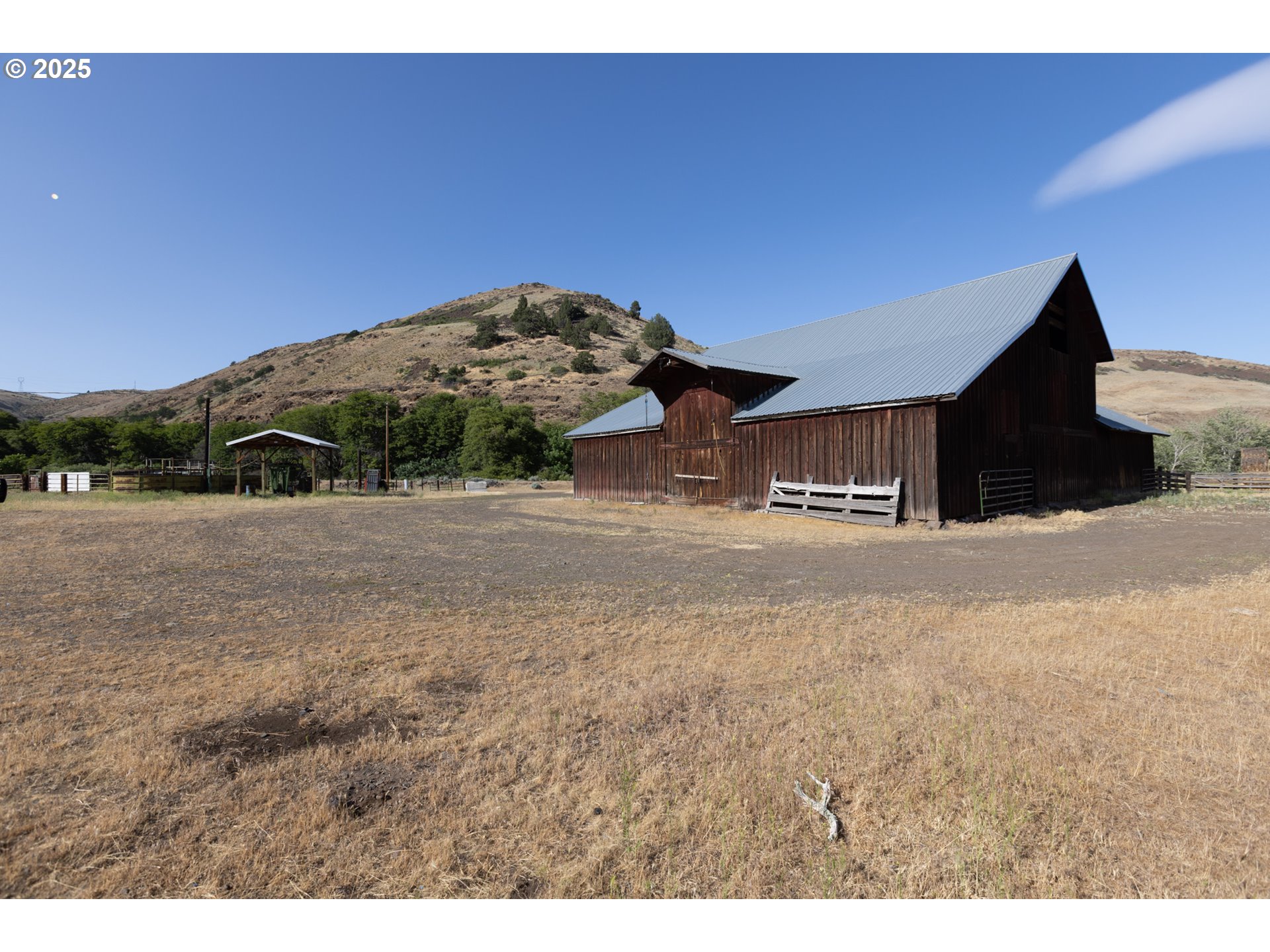 1056 Rock Creek Road Roosevelt, WA 99356 - Photo 39 of 48