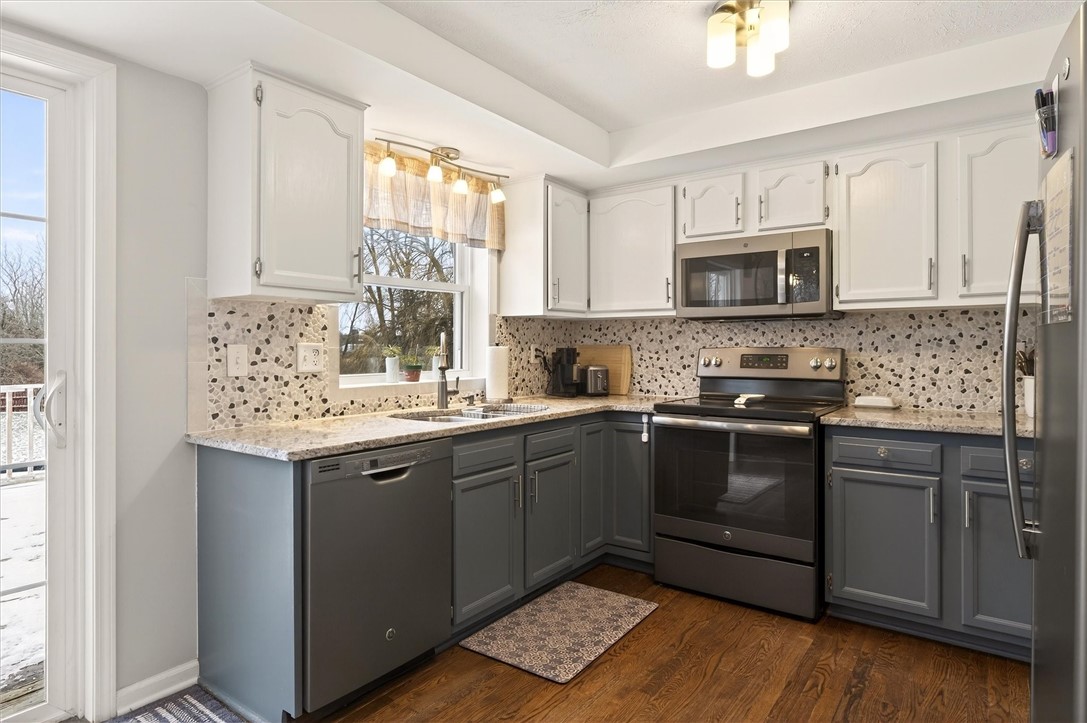 4055 South Fancher Road Clarendon, NY 14470 - Photo 13 of 48