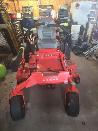 $349,900 | 4055 South Fancher Road, Clarendon, NY 14470