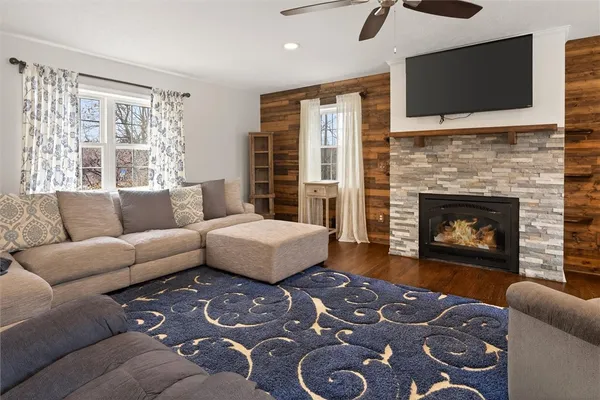 $349,900 | 4055 South Fancher Road, Clarendon, NY 14470