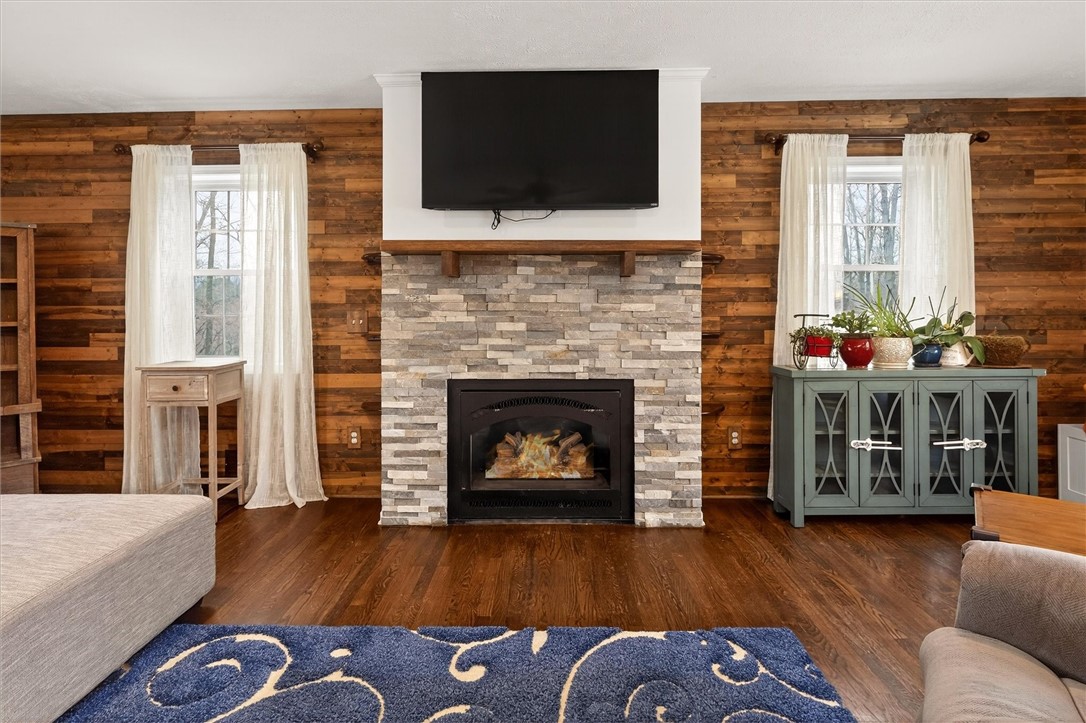 4055 South Fancher Road Clarendon, NY 14470 - Photo 10 of 48