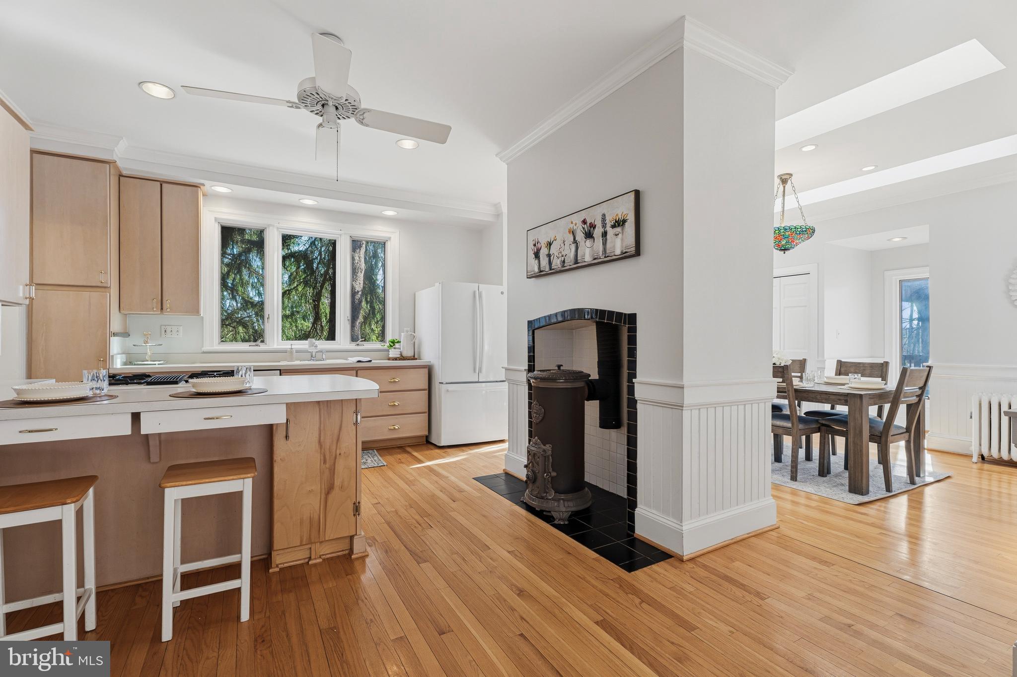 1809 Thornbury Road Baltimore, MD 21209 - Photo 11 of 38