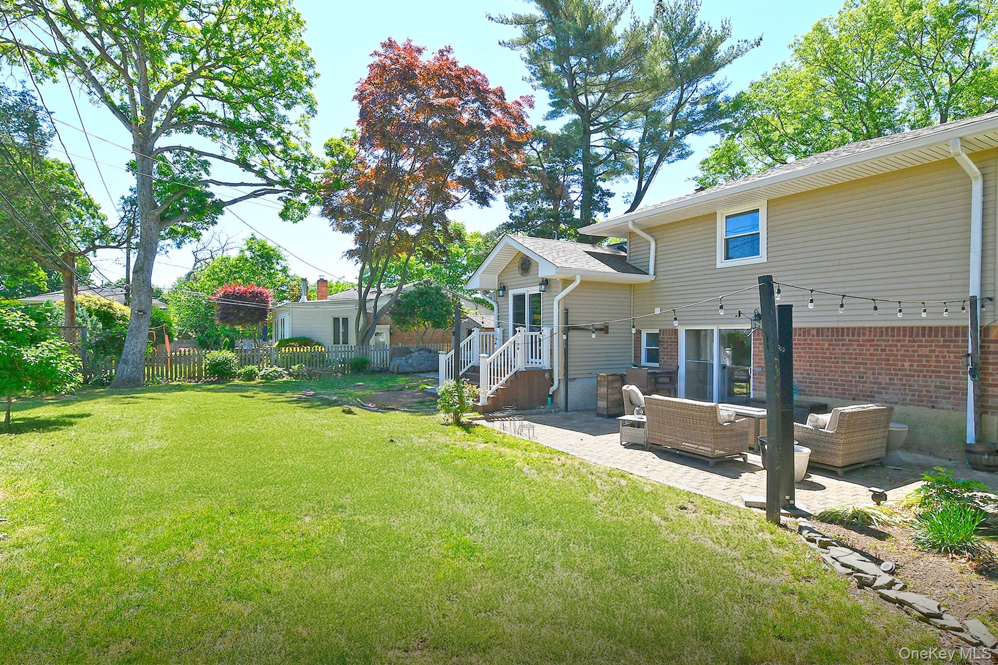 7 Rensselaer Drive Commack, NY 11725 - Photo 35 of 37