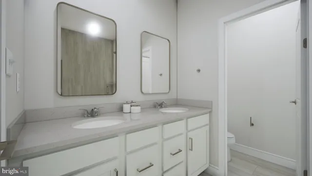 $880,130 | 13734 Aviation Place, Herndon, VA 20171