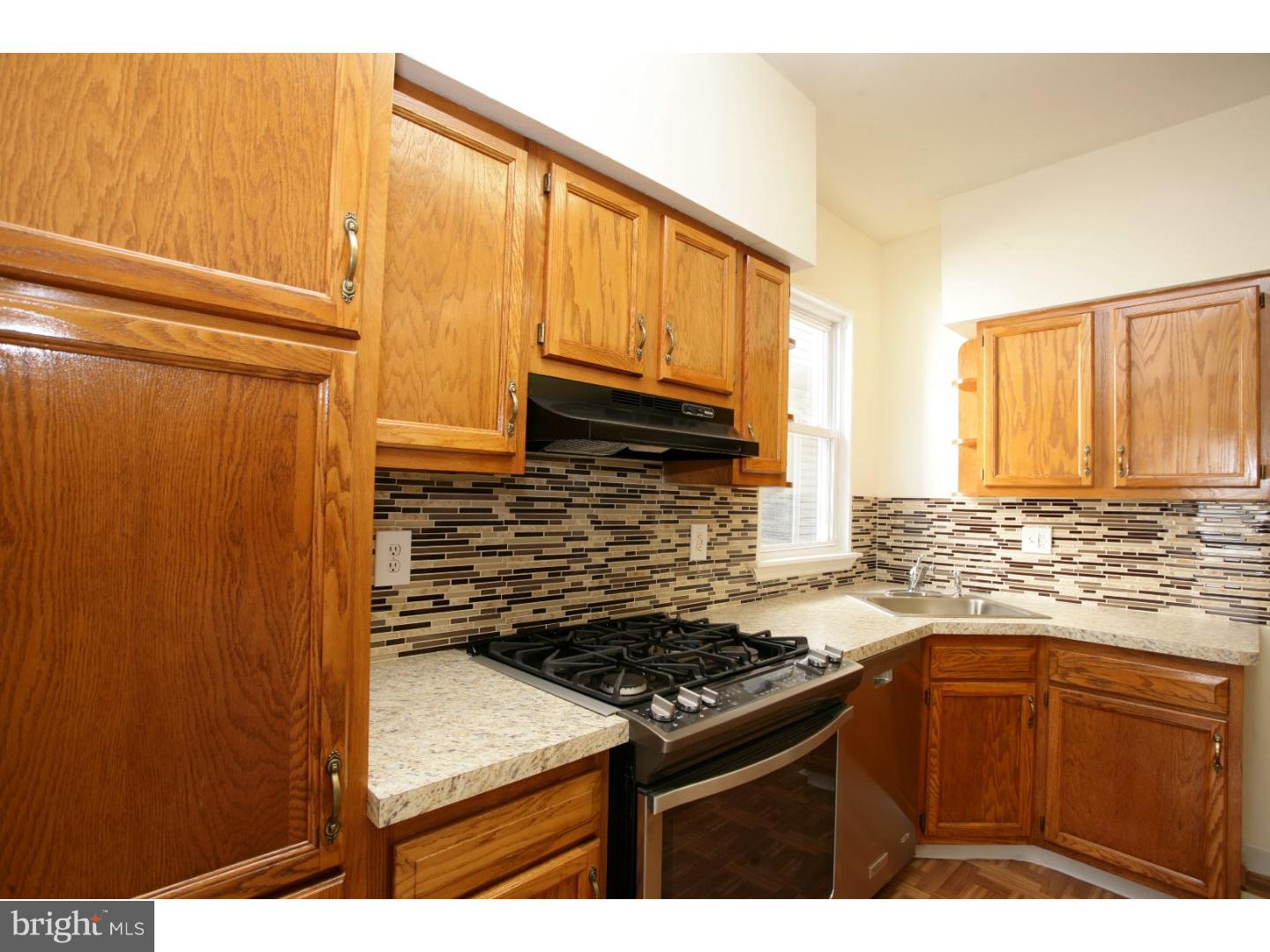 510 Ridgeway Street Gloucester City, NJ 08030 - Photo 13 of 18 Kitchen