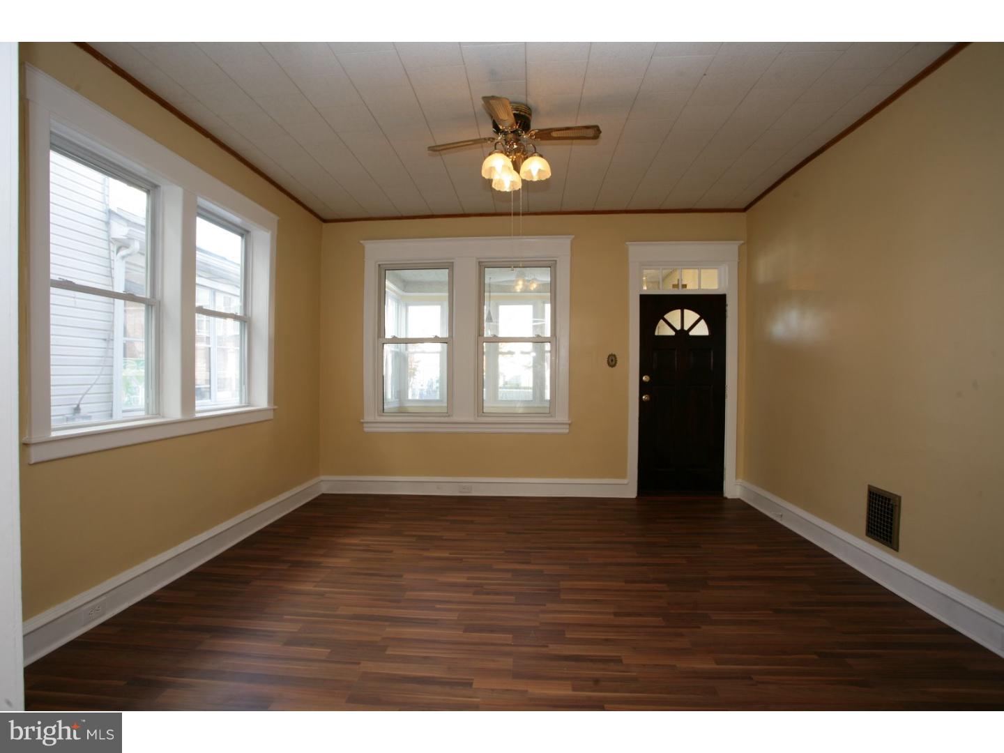 510 Ridgeway Street Gloucester City, NJ 08030 - Photo 10 of 18 Dining Room