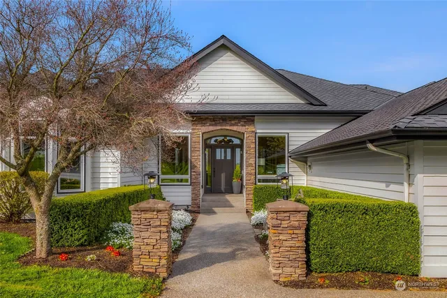 $1,850,000 | 221 Baker View Lane, Camano Island, WA 98282