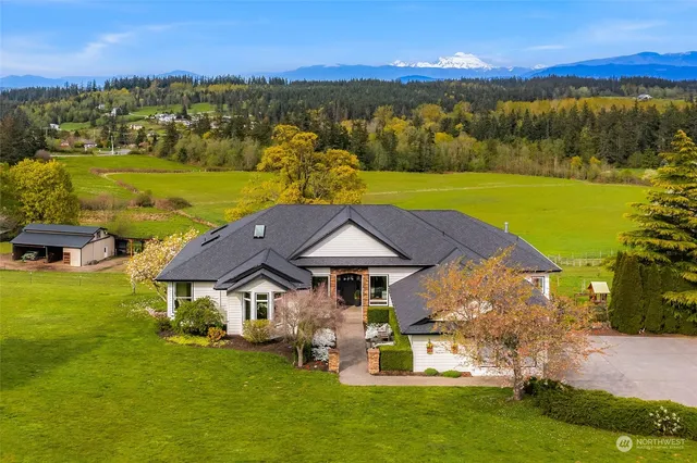 $1,850,000 | 221 Baker View Lane, Camano Island, WA 98282